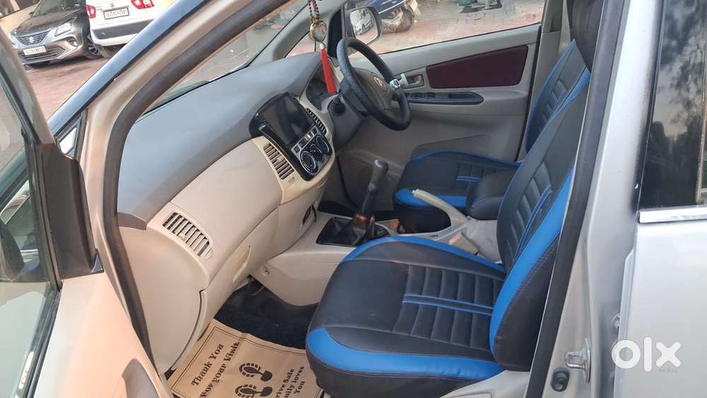 Toyota Innova Hycross 2010 Diesel Manual