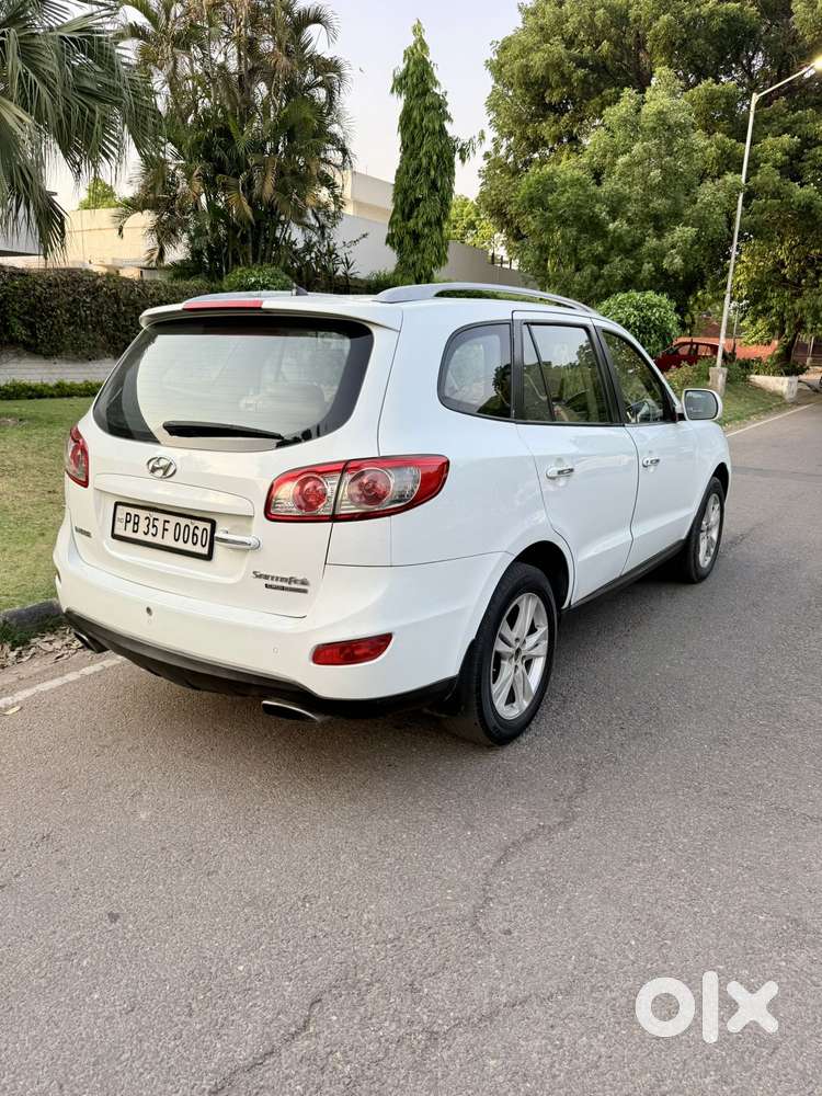 Hyundai Santa Fe 2009-2013 4x2, 2012, Diesel