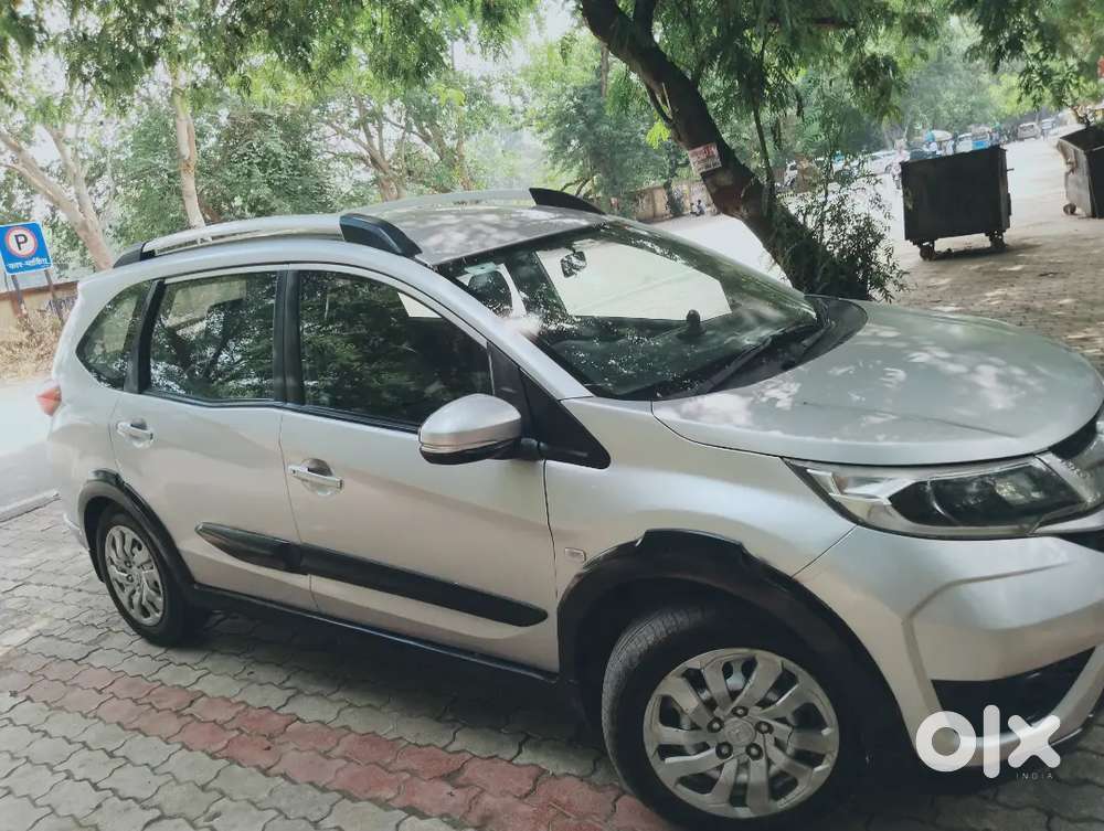 Honda Br-v 2018 Only 5.25 Lac