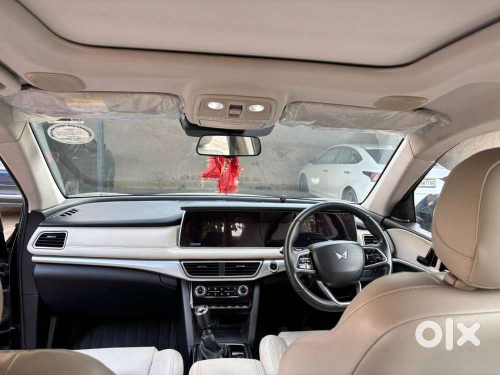Mahindra Xuv700 2022