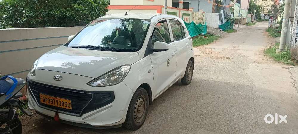 Hyundai 2021 Central Ac, All Power Windows.