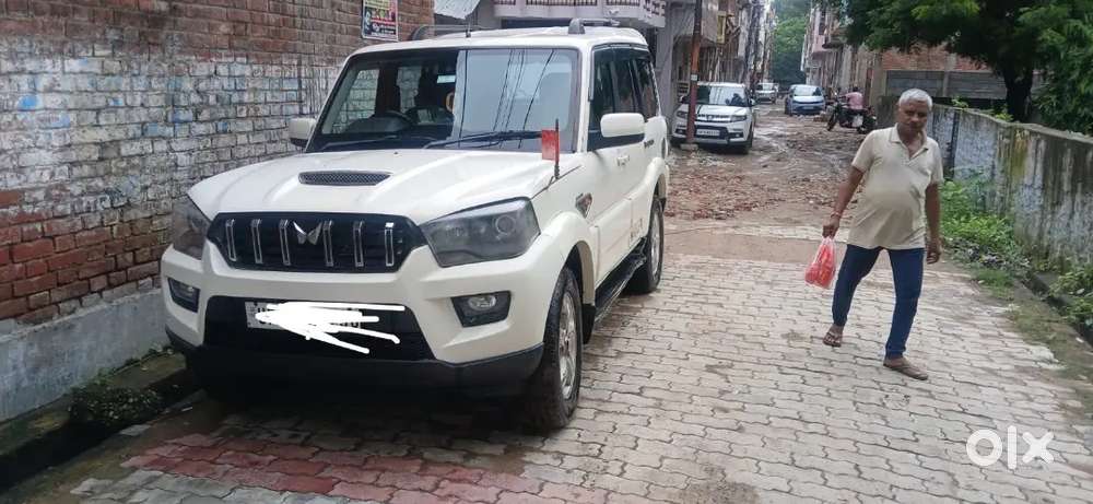Mahindra Scorpio Classic 2016 Mt Diesel