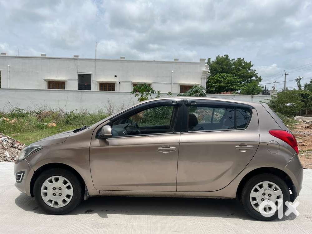 Hyundai I20 Diesel Sportz, 2014, Diesel
