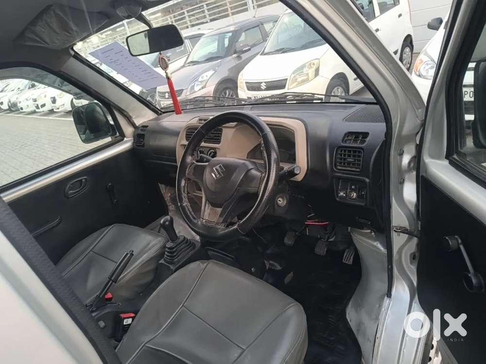 Maruti Suzuki Eeco 1.2 7 Str Std(o), 2023, Petrol