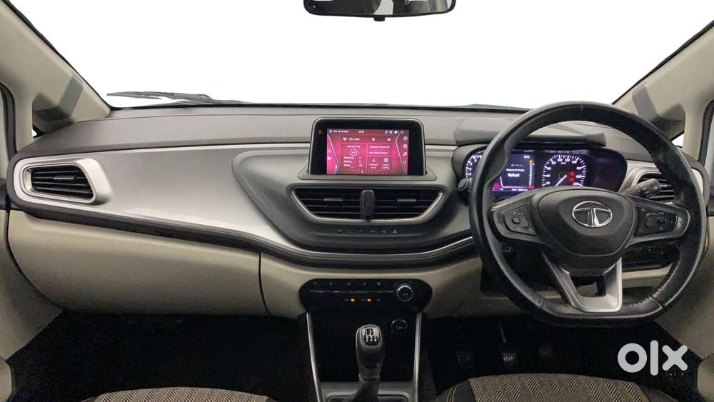 Tata Altroz Xz, 2021, Petrol