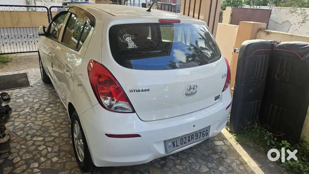 Hyundai I20 Sportz Petrol Manual 2014