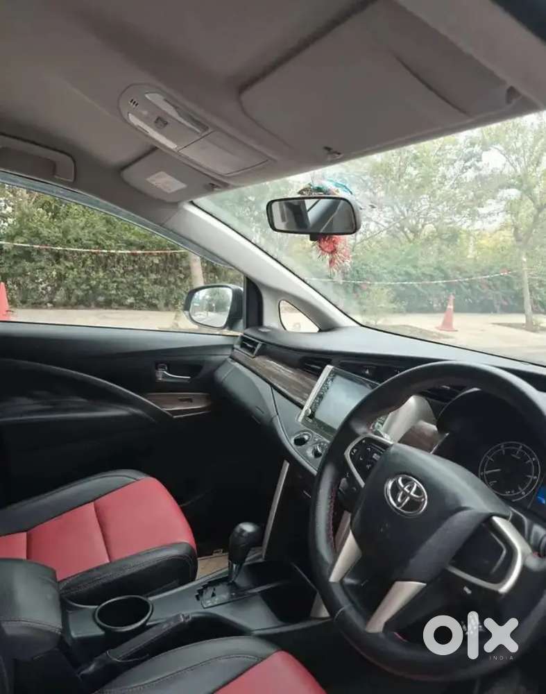 Toyota Innova Crysta 2021 Diesel 95000 Km Driven