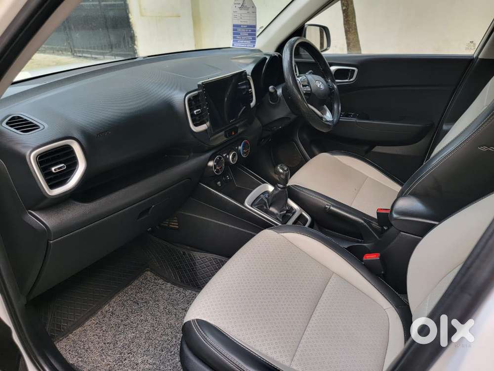 Hyundai Venue S 1.2 Petrol, 2020, Petrol