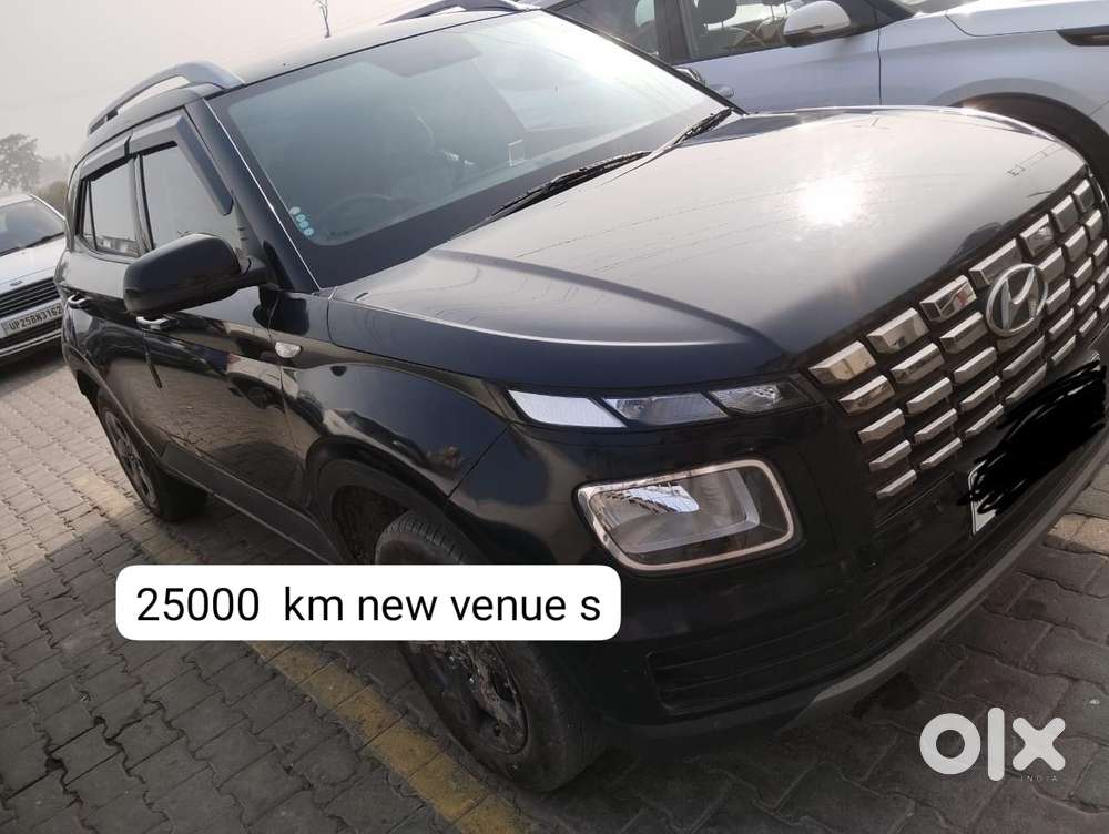 Hyundai Venue S Turbo, 2023, Petrol