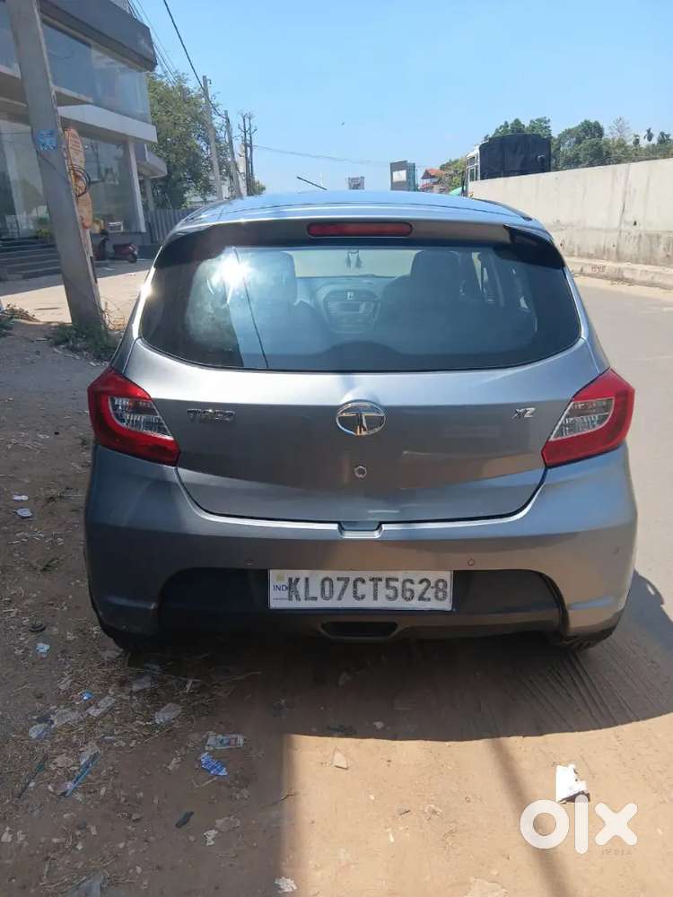 Tata Tiago 2019 Cng & Hybrids 111740 Km Driven