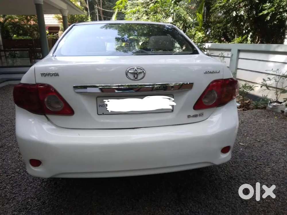 Toyota Corolla Altis 2011 Diesel 180000 Km Driven