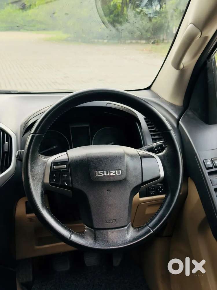 Isuzu D-max V-cross, 2017, Diesel