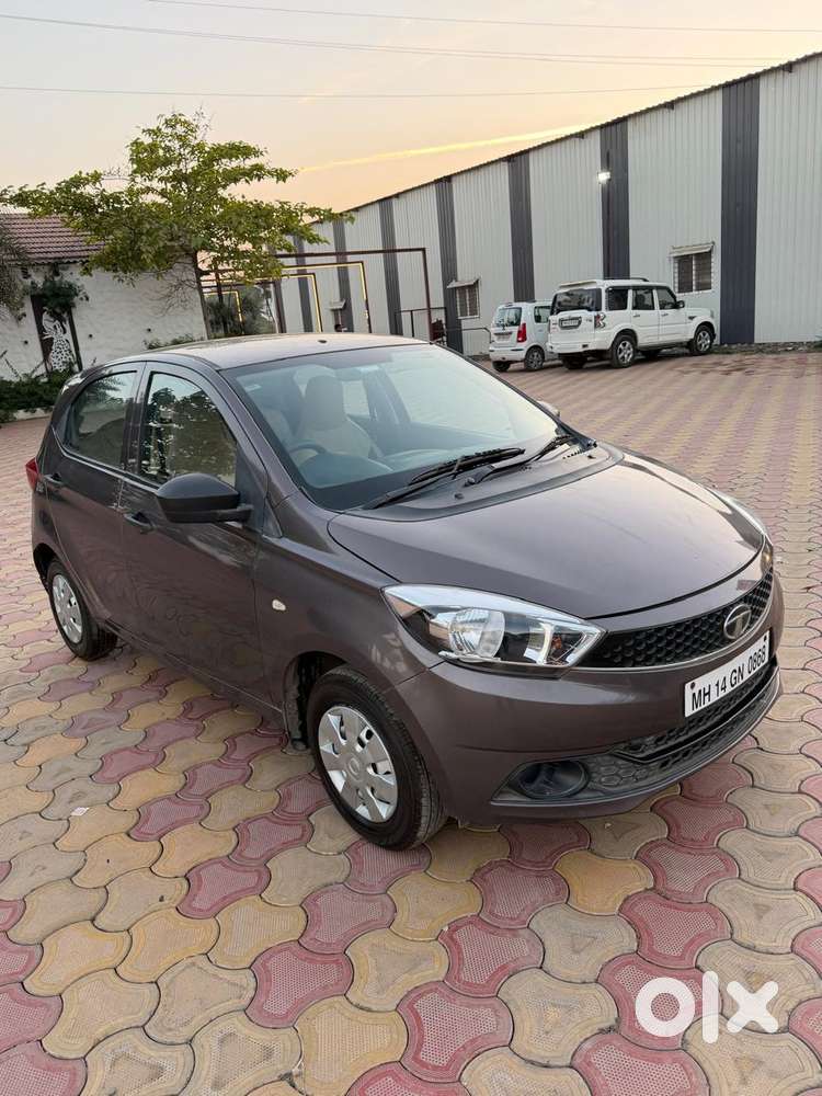 Tata Tiago Xe, 2017, Petrol