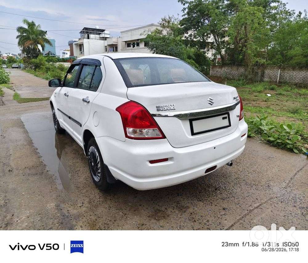 Maruti Suzuki Swift Dzire Vdi Bsiv, 2014, Diesel
