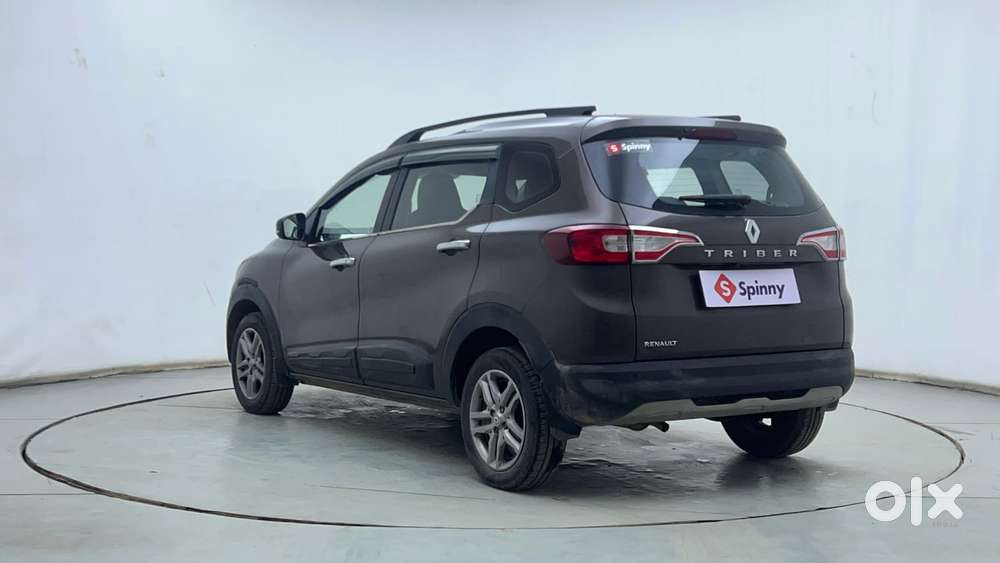 Renault Triber Rxz, 2021, Petrol