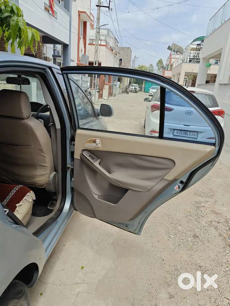 Tata Indica Vista 2010 Plus 1.2 Safire