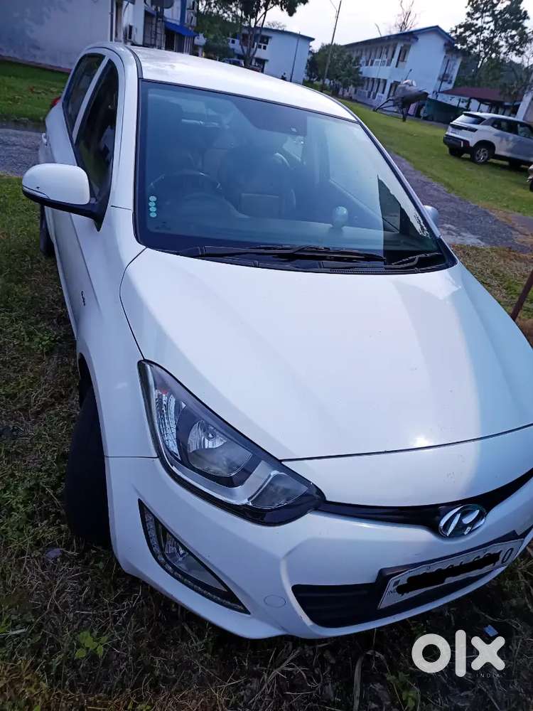 Hyundai I20 2013 Petrol 90000 Km Driven