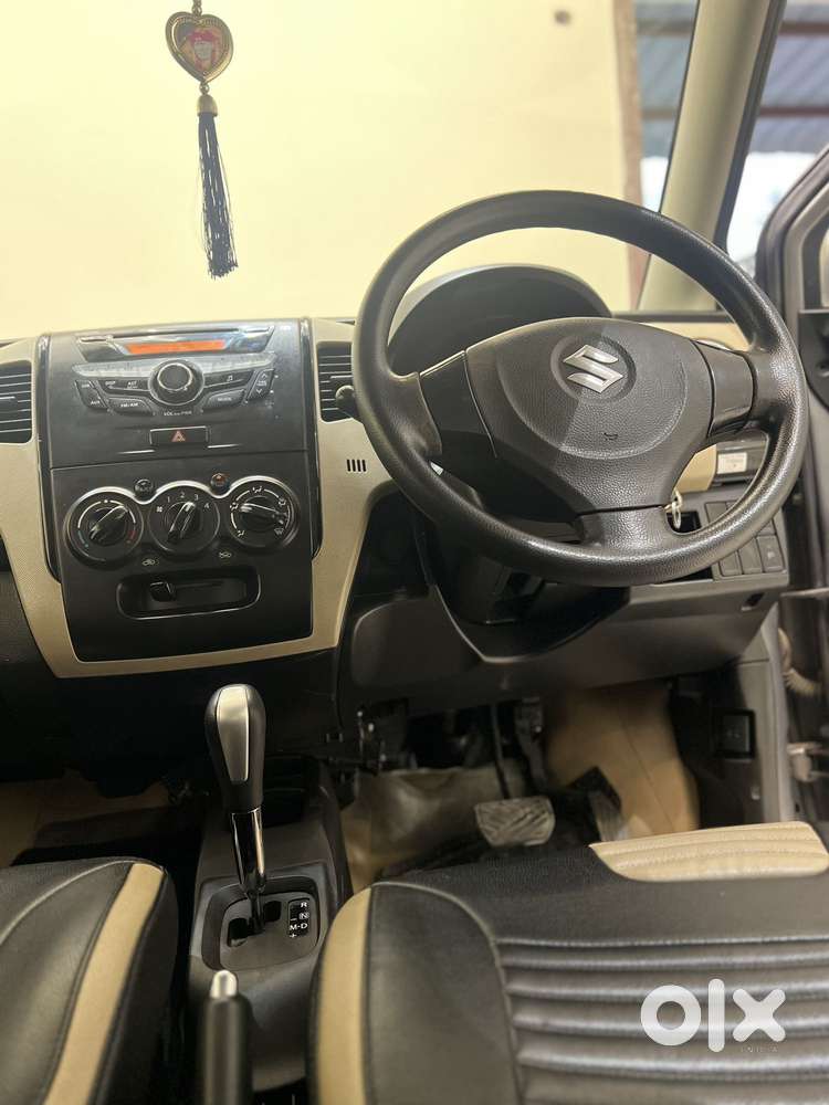 Maruti Suzuki Wagon R Amt Vxi Option, 2017, Petrol