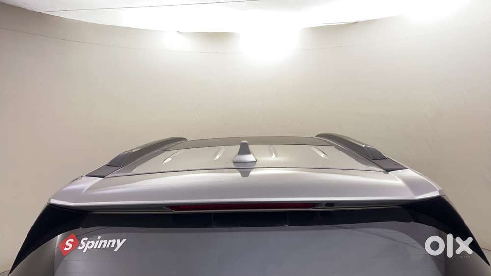 Mahindra Xuv700 2.2 Ax 5 Diesel At 7 Str, 2023, Diesel