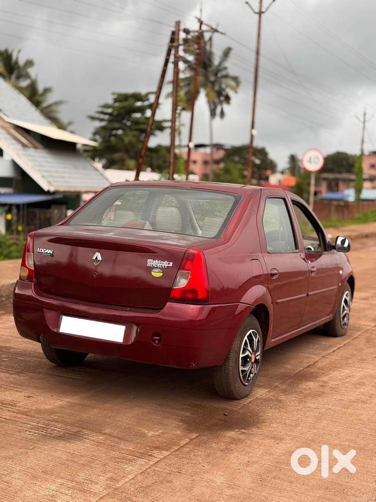 Mahindra Renault Logan 2008