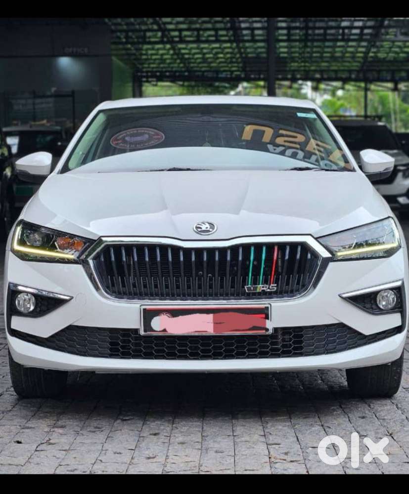 Skoda Slavia Style 1.0l Tsi Mt, 2023, Petrol