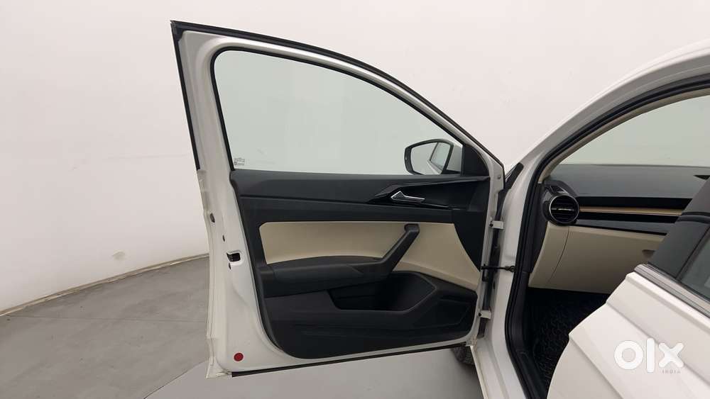 Skoda Slavia Style 1.5l Tsi Dsg, 2022, Petrol