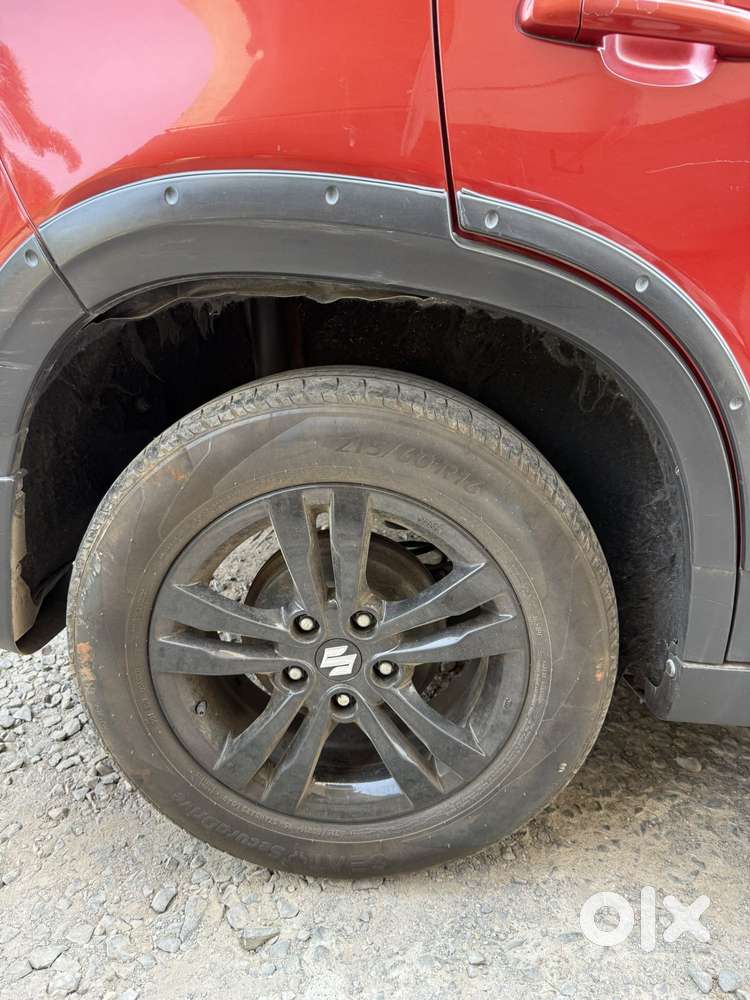 Maruti Suzuki Brezza Zdi+ Dual Tone, 2019, Diesel