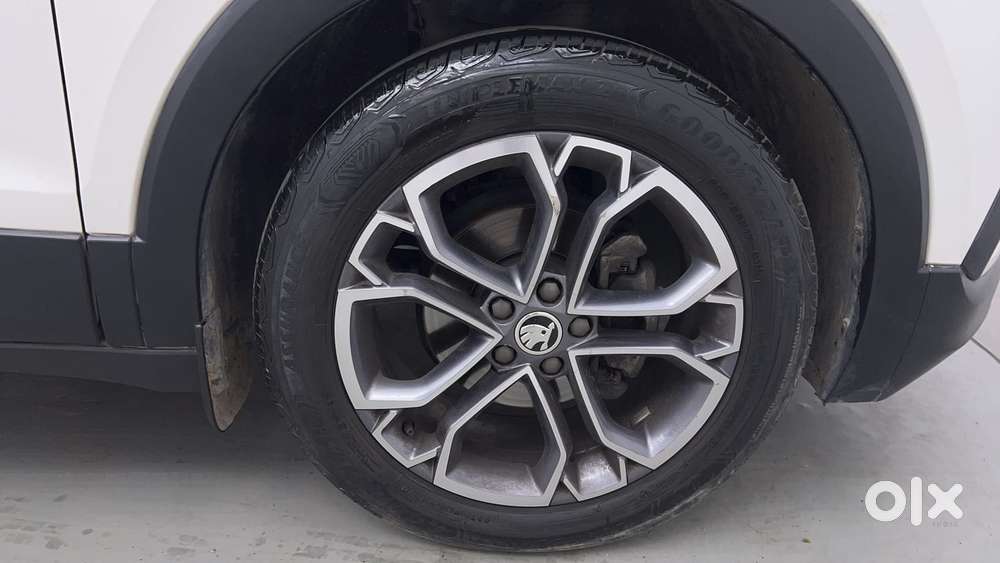 Skoda Kushaq Style 1.0l Tsi Mt, 2021, Petrol