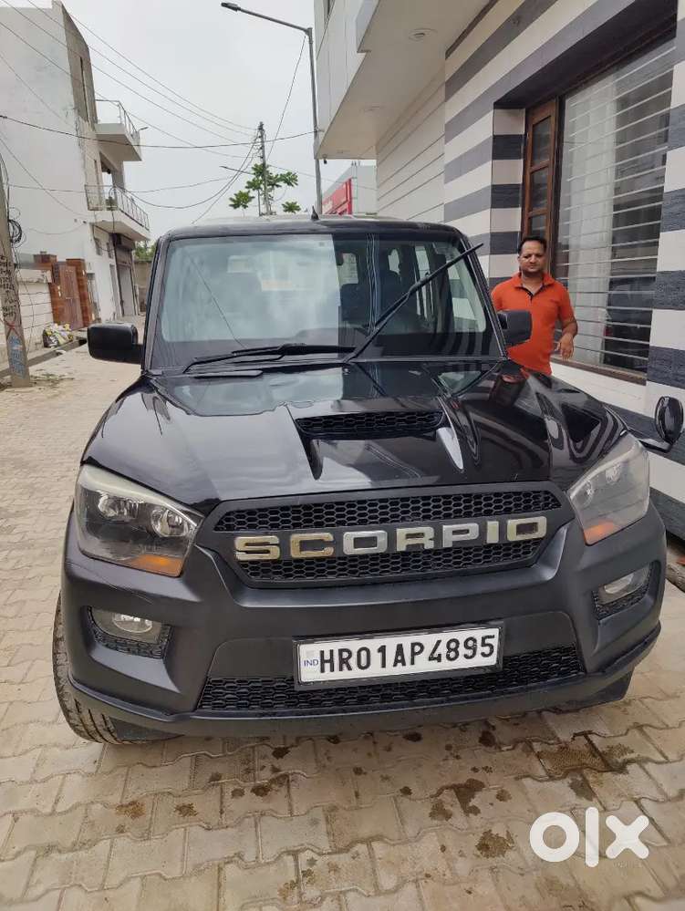 Scorpio Classic S4  4*4 For Sale