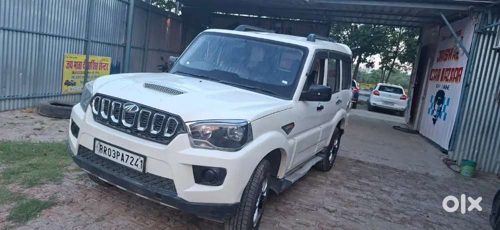 Goof Condition Maruti Suzuki Brezza Lxi 2024