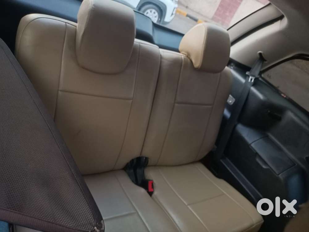 Tata Hexa 2.2 Xe 4x2 7 Str, 2018, Diesel