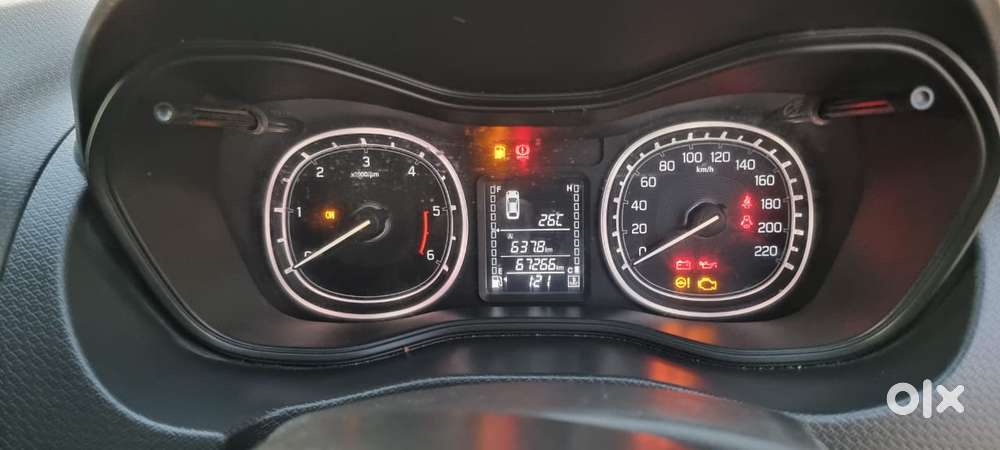 Maruti Suzuki Brezza Zdi+ Dual Tone, 2017, Diesel