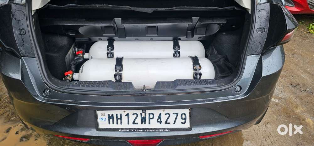 Tata Altroz Xz Plus (s) Icng, 2024, Petrol