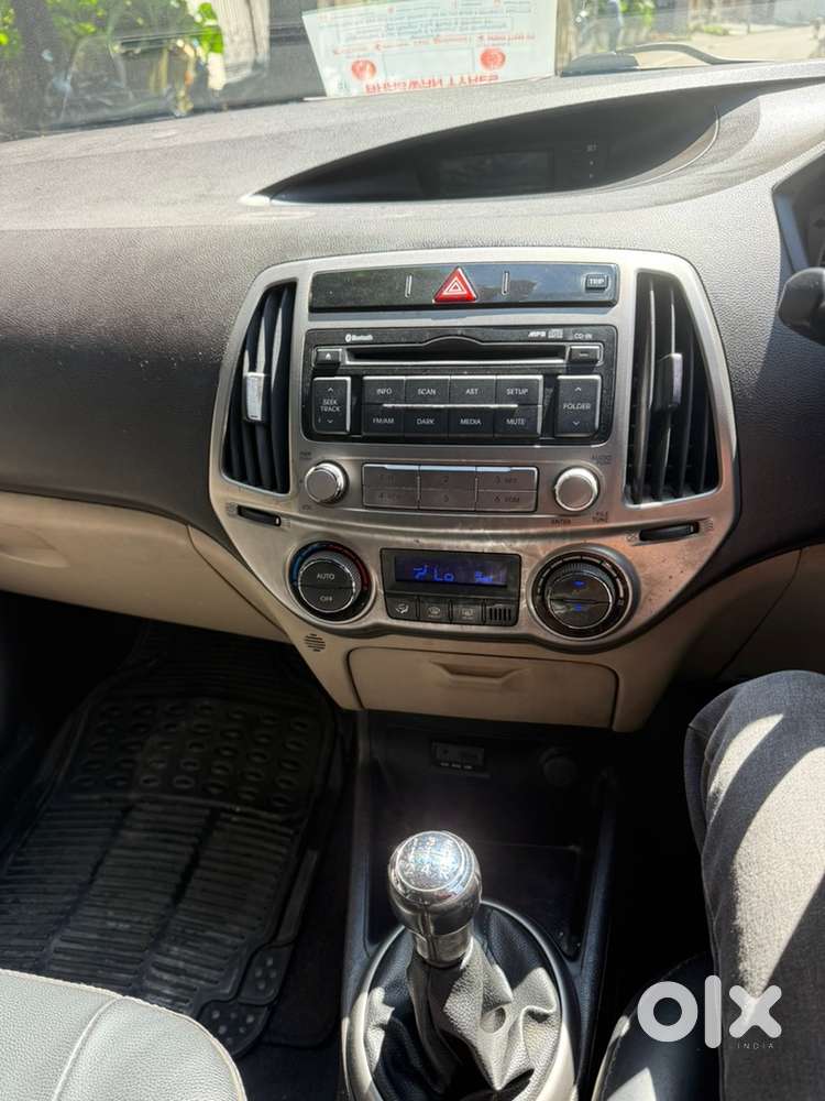 Hyundai I20 Petrol 2014 First Owner Genuine Running
