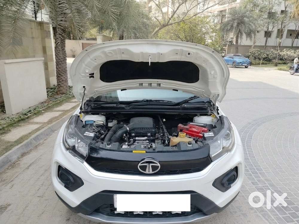 2023 Tata Nexon Xm S Petrol Manual