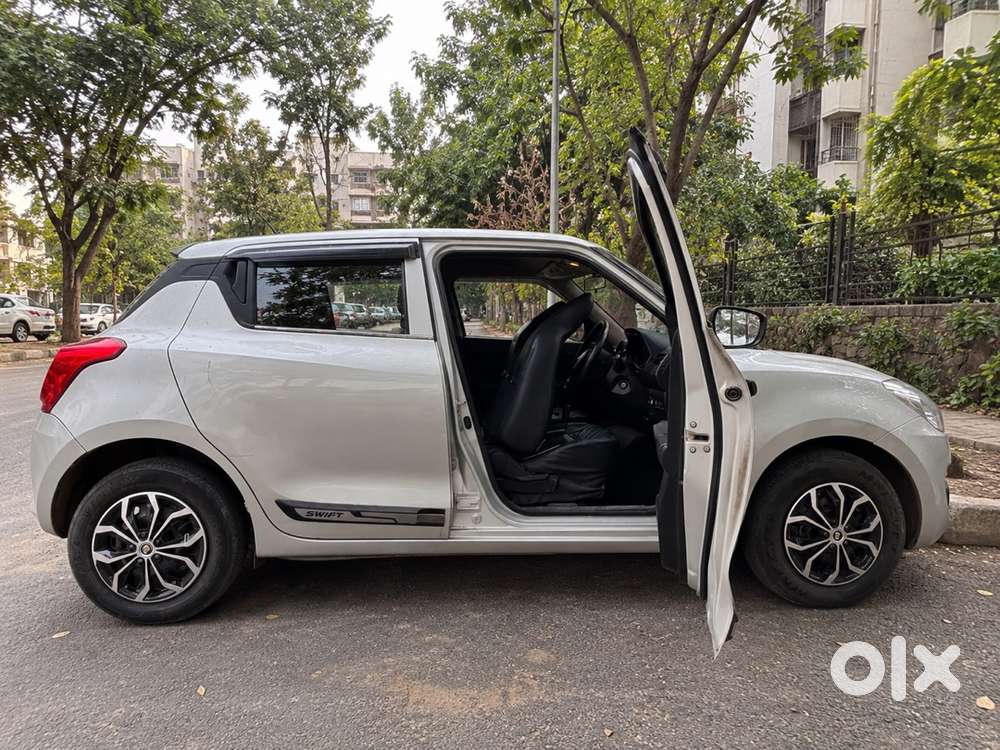 Maruti Swift Lxi 2023