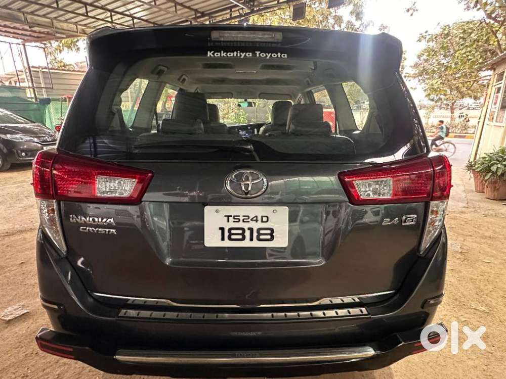 Toyota Innova Crysta [2020-ongoing] 2.4 Gx At 7 Str, 2021, Diesel