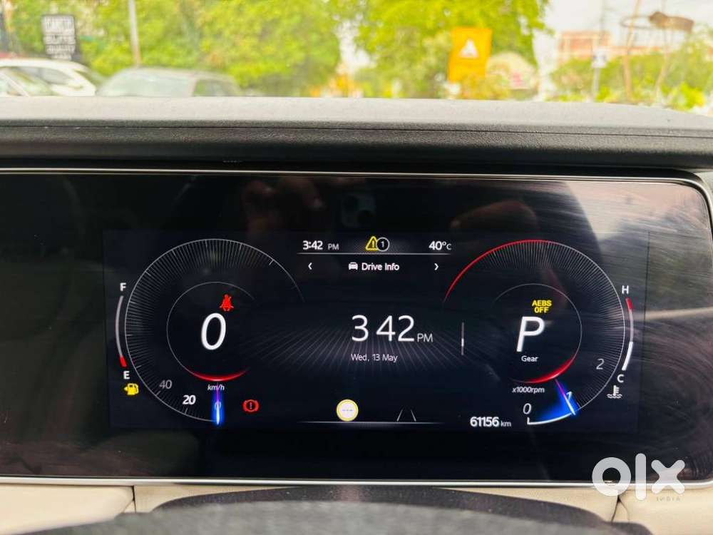 Mahindra Xuv700 2.2 Ax 7 Diesel At Str Awd, 2022, Diesel