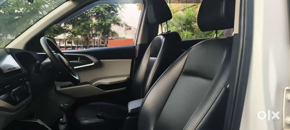 Kia Carens 1.4 Premium 7 Str, 2022, Petrol
