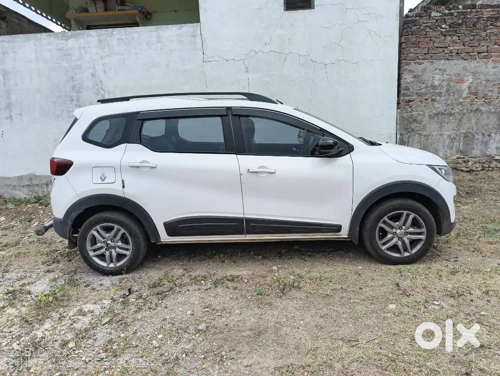 Renault Triber 2022 Petrol