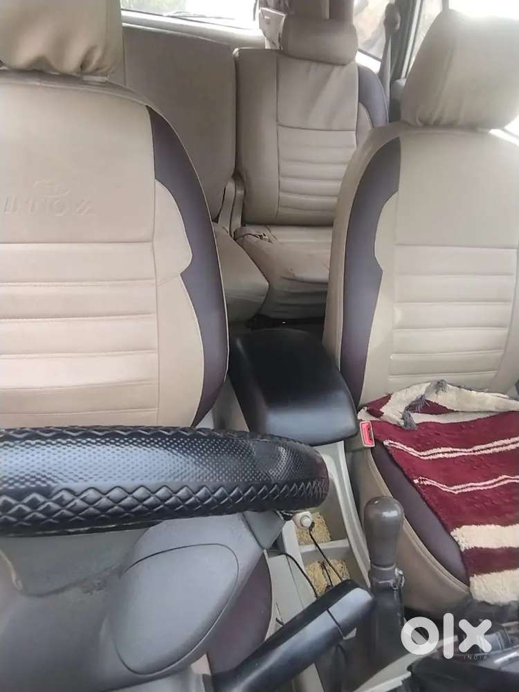 Toyota Innova 2013 Diesel 254000 Km Driven