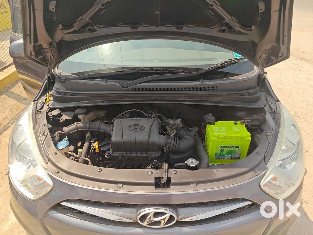Hyundai I10 Sportz, 2014, Petrol