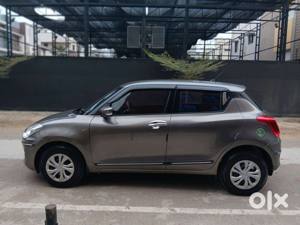Maruti Suzuki Swift Vxi + Manual, 2018, Petrol