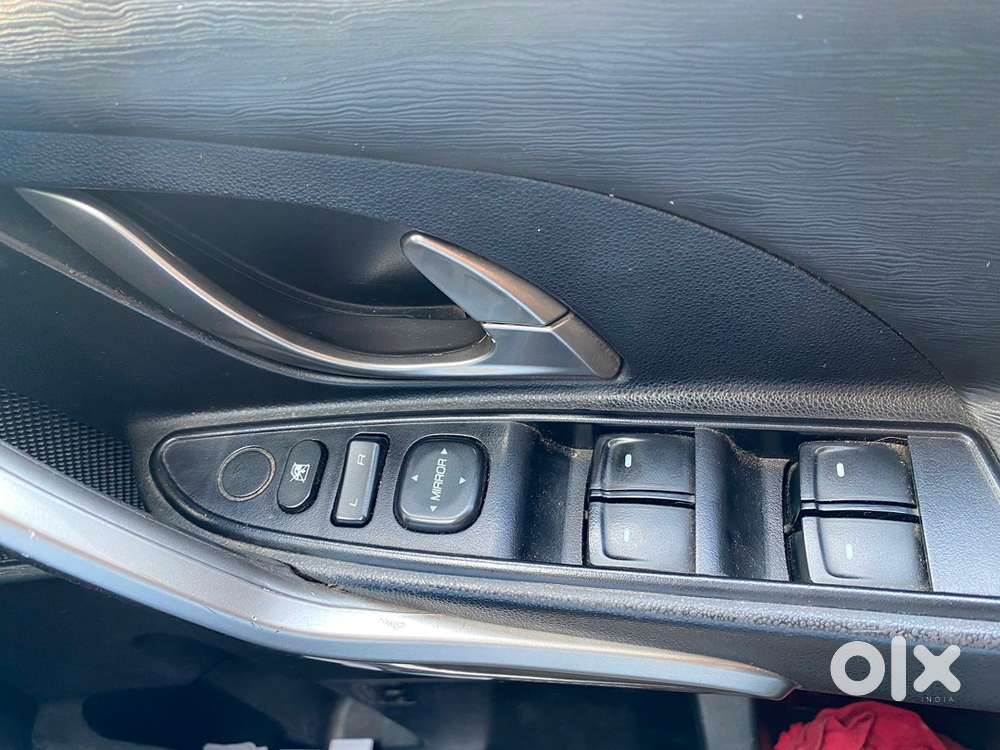 Mahindra Xuv500 Diesel At 2019