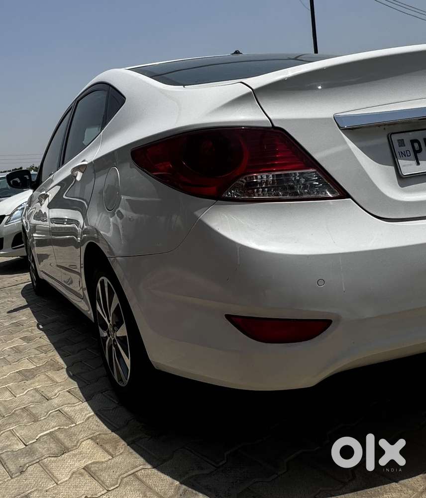 Hyundai Fluidic Verna 1.6 Crdi Sx, 2014, Cng & Hybrids