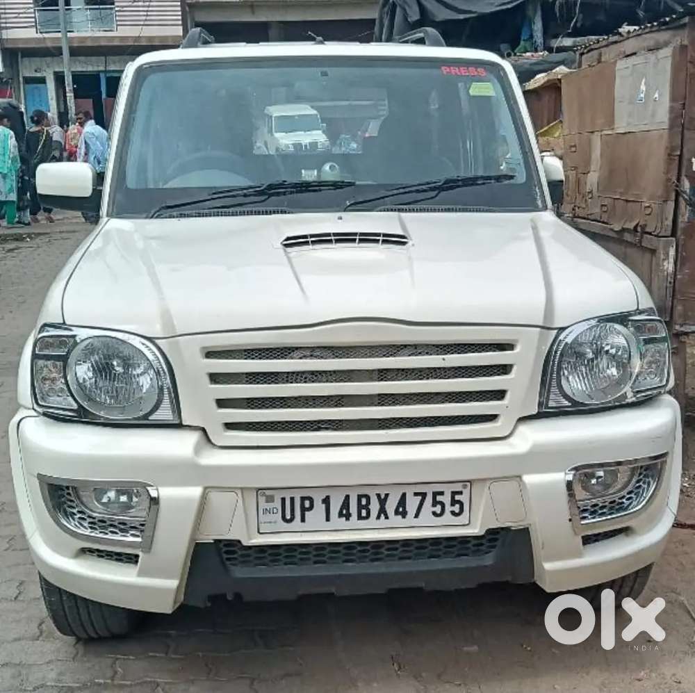 Mahindra Scorpio 2013 Diesel Well Maintained