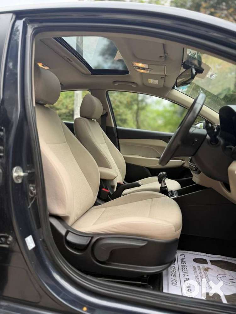 Hyundai Verna 1.5 Sx Petrol Mt, 2021, Petrol