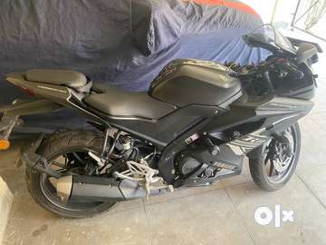 Yamaha r15 deals v3 black 2020