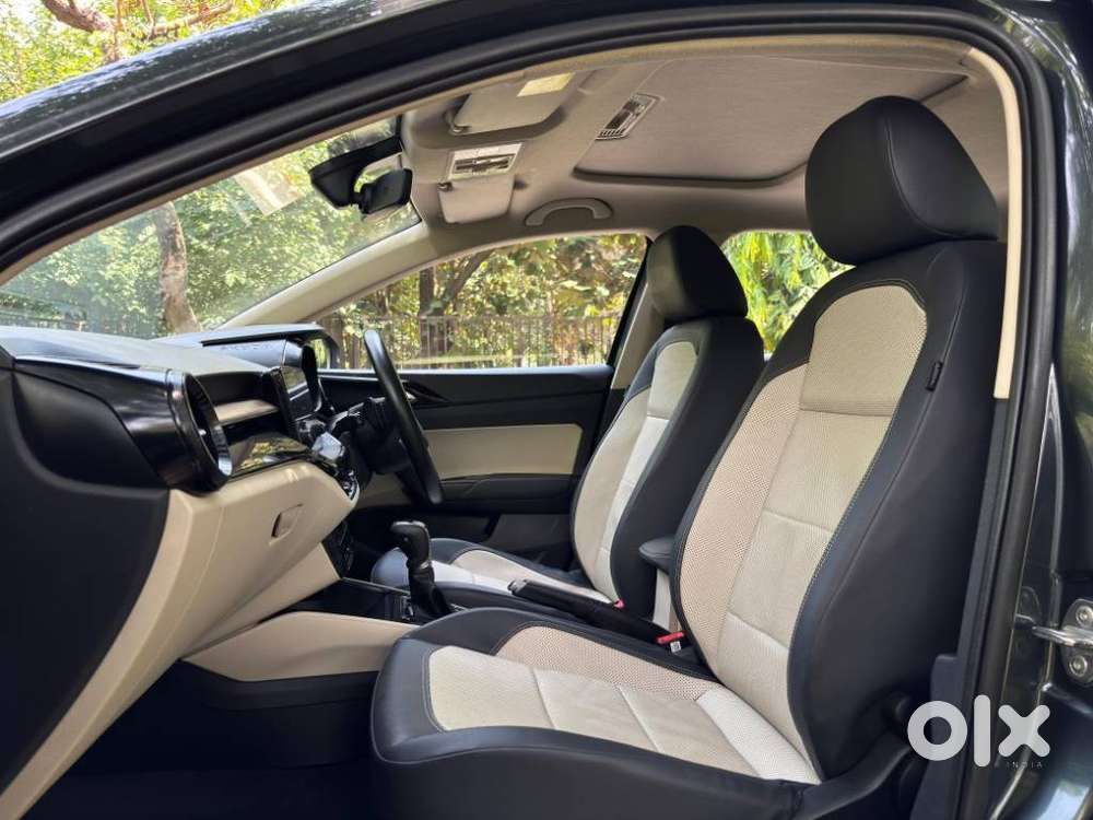 Skoda Slavia 1.0 Tsi Style At, 2023, Petrol