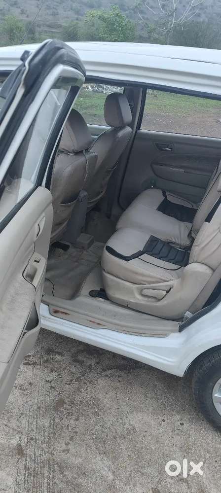 Maruti Suzuki Ertiga 2015